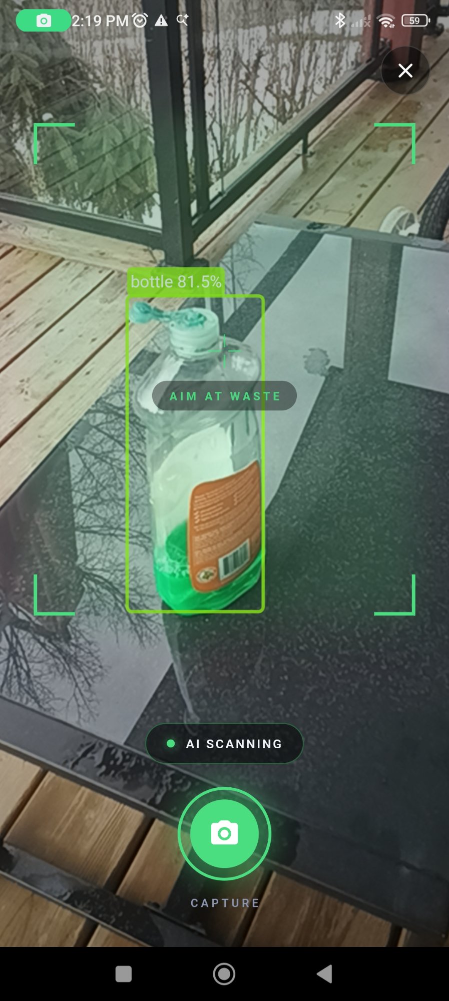 AI scanning bottle